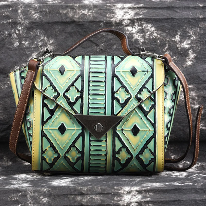 Real Cowhide Embossed Messenger Shoulder Top Handle Bag Tote Handbag Retro High Quality Genuine Leather Women Cross Body Bag
Real Cowhide Embossed Messenger Shoulder Top Handle Bag Tote Handbag Retro High Quality Genuine Leather Women Cross Body Bag