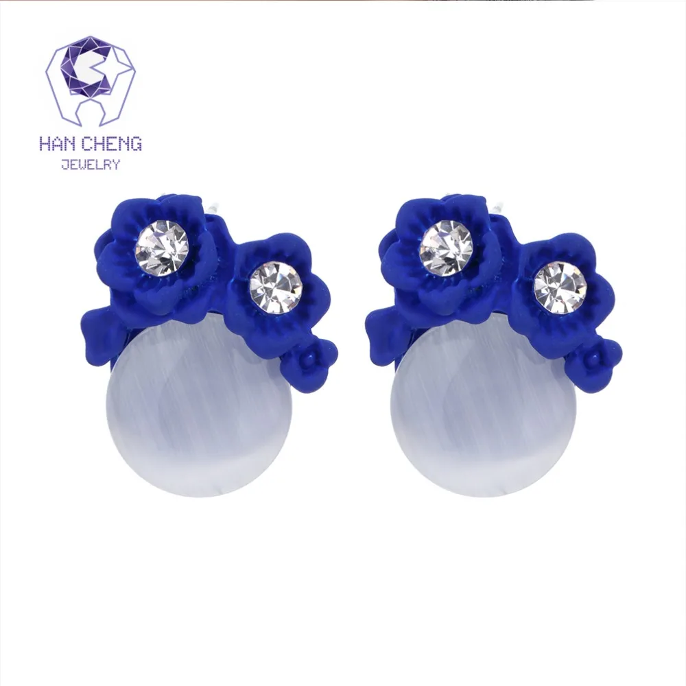 HanCheng New Fashion Resin Silver Plated Nail Gem Stone Rhinestone Opal Flower Stud Earrings For Women Jewelry brincos bijoux
HanCheng New Fashion Resin Silver Plated Nail Gem Stone Rhinestone Opal Flower Stud Earrings For Women Jewelry brincos bijoux