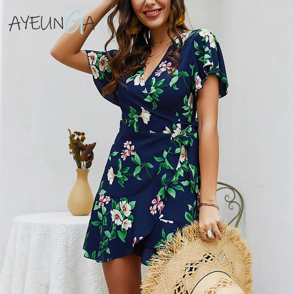 Ruffle Women Summer Dress 2019 V-neck Floral Elegant White Sundress Short Sleeve Sashes Holiday Casual Female Vestidos
Ruffle Women Summer Dress 2019 V-neck Floral Elegant White Sundress Short Sleeve Sashes Holiday Casual Female Vestidos