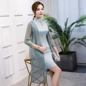 2019 Mini Cheongsam Vintage Chinese style Mandarin Collar Short Dress Womens Summer Rayon Qipao Slim Party Dresses Vestido S-XXL 
2019 Mini Cheongsam Vintage Chinese style Mandarin Collar Short Dress Womens Summer Rayon Qipao Slim Party Dresses Vestido S-XXL