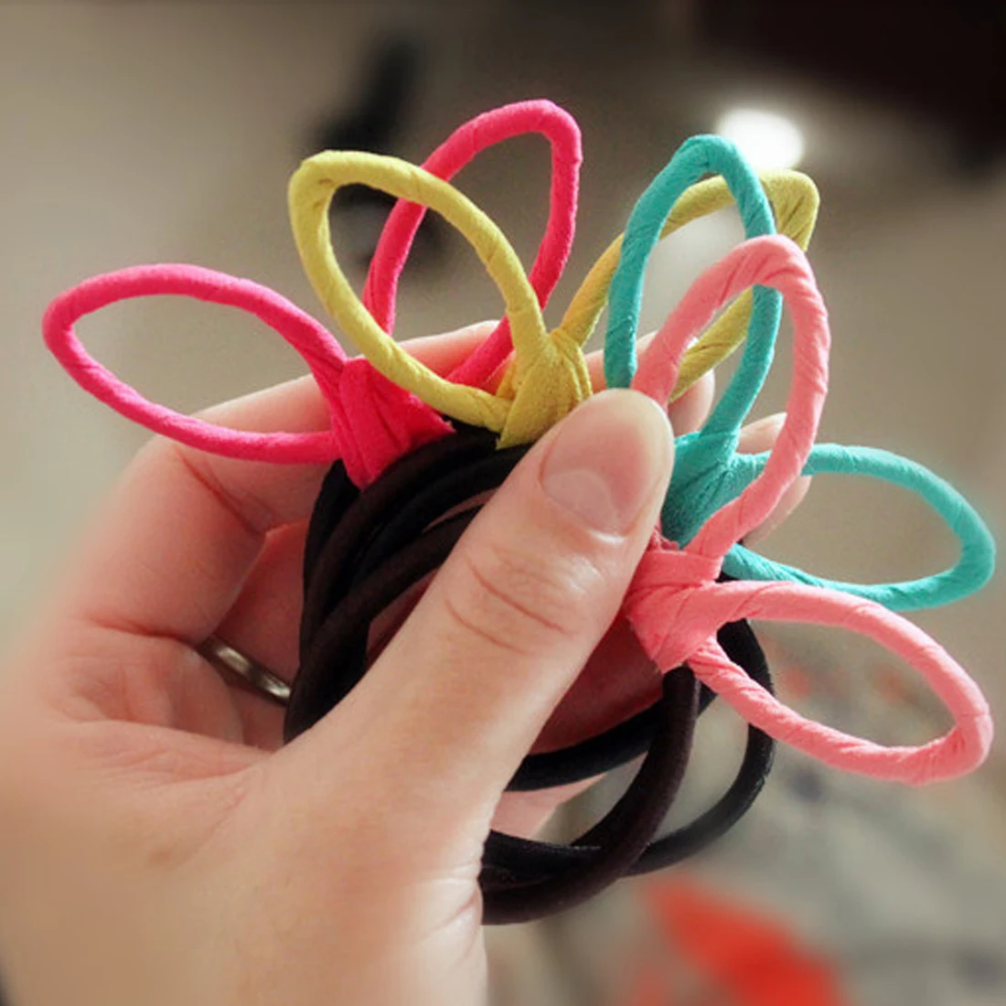 1PC/Pack Women Girls Fluorescence Chiffon Rabbit Ears Hair Band Headband Hair Rings Scrunchy Ponytail Holder Hair Accessories
1PC/Pack Women Girls Fluorescence Chiffon Rabbit Ears Hair Band Headband Hair Rings Scrunchy Ponytail Holder Hair Accessories