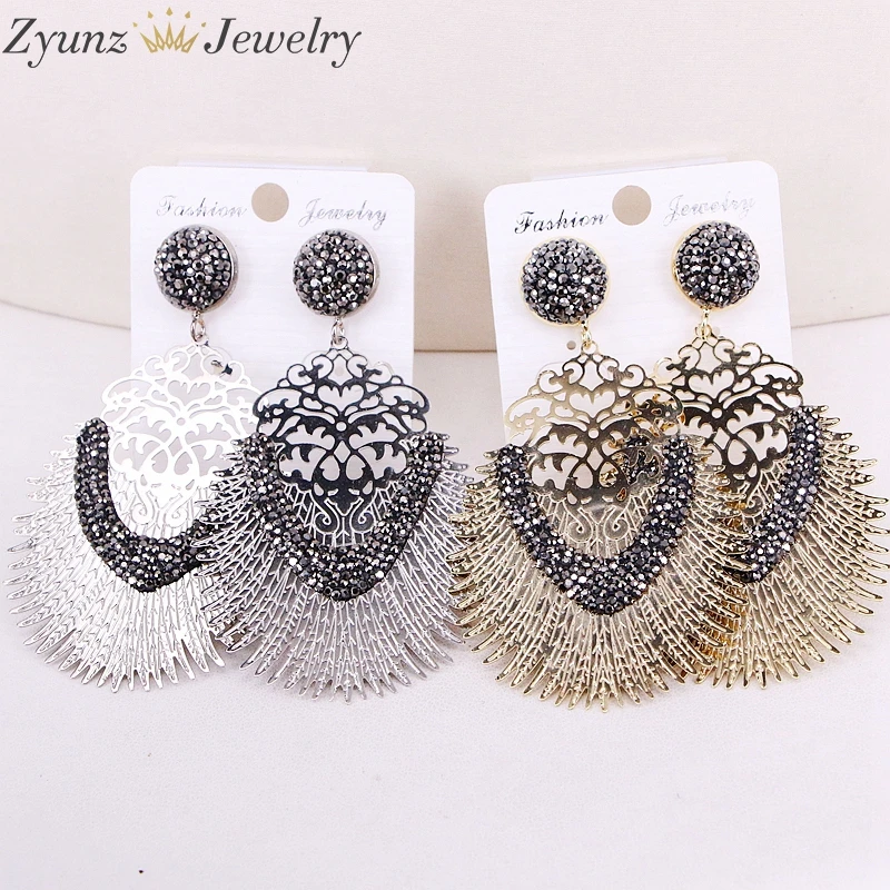 5Pairs ZYZ307-0091 Gold / Silver Earrings Fashion Design Drop Shaped Pendant Metal Copper Dangle Earrings for women
5Pairs ZYZ307-0091 Gold / Silver Earrings Fashion Design Drop Shaped Pendant Metal Copper Dangle Earrings for women