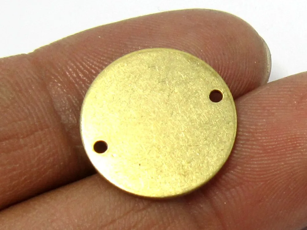 20pcs Brass Connector, Round Earring Charms, 18x1mm, Round Brass Findings, Jewelry making - R371
20pcs Brass Connector, Round Earring Charms, 18x1mm, Round Brass Findings, Jewelry making - R371