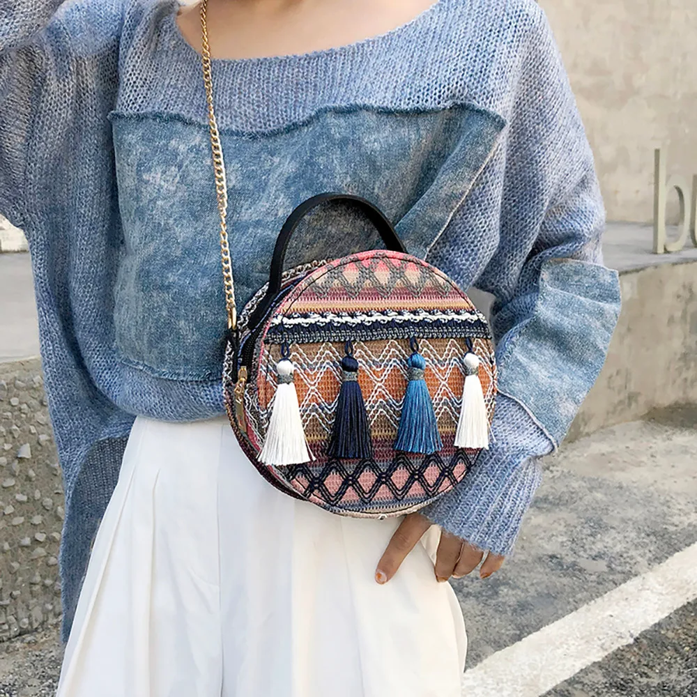 PU Leather Women Bags Ins Super Fire National Wind Portable Chain Small Round Bag Tassel Packet Women Shoulder Bag6.123
PU Leather Women Bags Ins Super Fire National Wind Portable Chain Small Round Bag Tassel Packet Women Shoulder Bag6.123