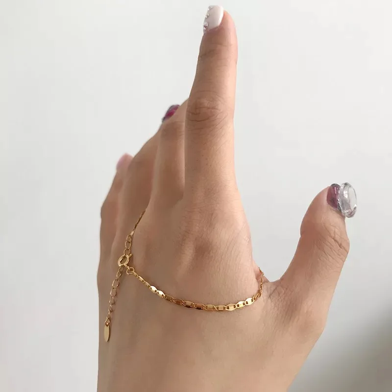 S925 sterling silver bracelet trend pig nose buckle chain bracelet wild female girls silver hand jewelry
S925 sterling silver bracelet trend pig nose buckle chain bracelet wild female girls silver hand jewelry