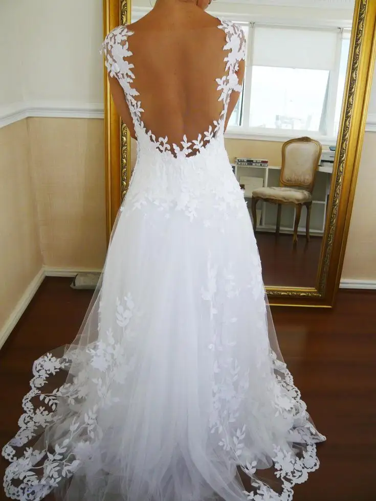 2015 Luxury Bride Dresses Corset Lace Beaded Princess Ball Gown Wedding Dresses With Long Train For Wedding Party Fast Delivery
2015 Luxury Bride Dresses Corset Lace Beaded Princess Ball Gown Wedding Dresses With Long Train For Wedding Party Fast Delivery