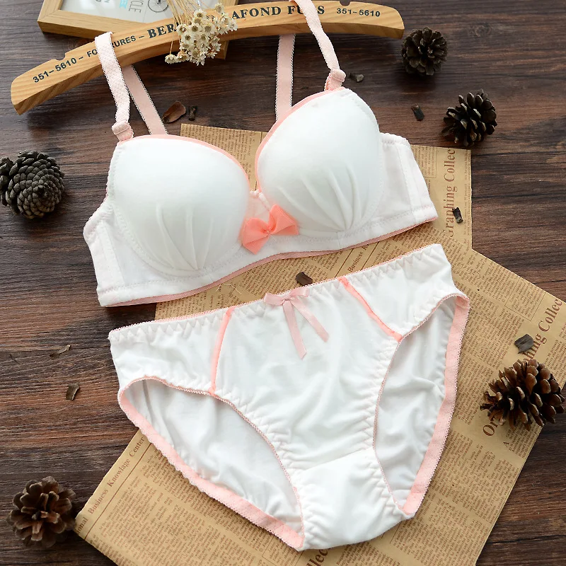 Girls training underwear Comfortable Cotton Wire Free Young Training Bra Cute Bow Girls Bra+Briefs 2pcs Girls Underwear Sets
Girls training underwear Comfortable Cotton Wire Free Young Training Bra Cute Bow Girls Bra+Briefs 2pcs Girls Underwear Sets