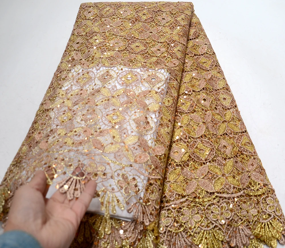 New Arrival African Laces Fabrics Embroidered Guipure French Lace Fabric Good Quality With Sequins Guipure Net Lace 5 yards
New Arrival African Laces Fabrics Embroidered Guipure French Lace Fabric Good Quality With Sequins Guipure Net Lace 5 yards
