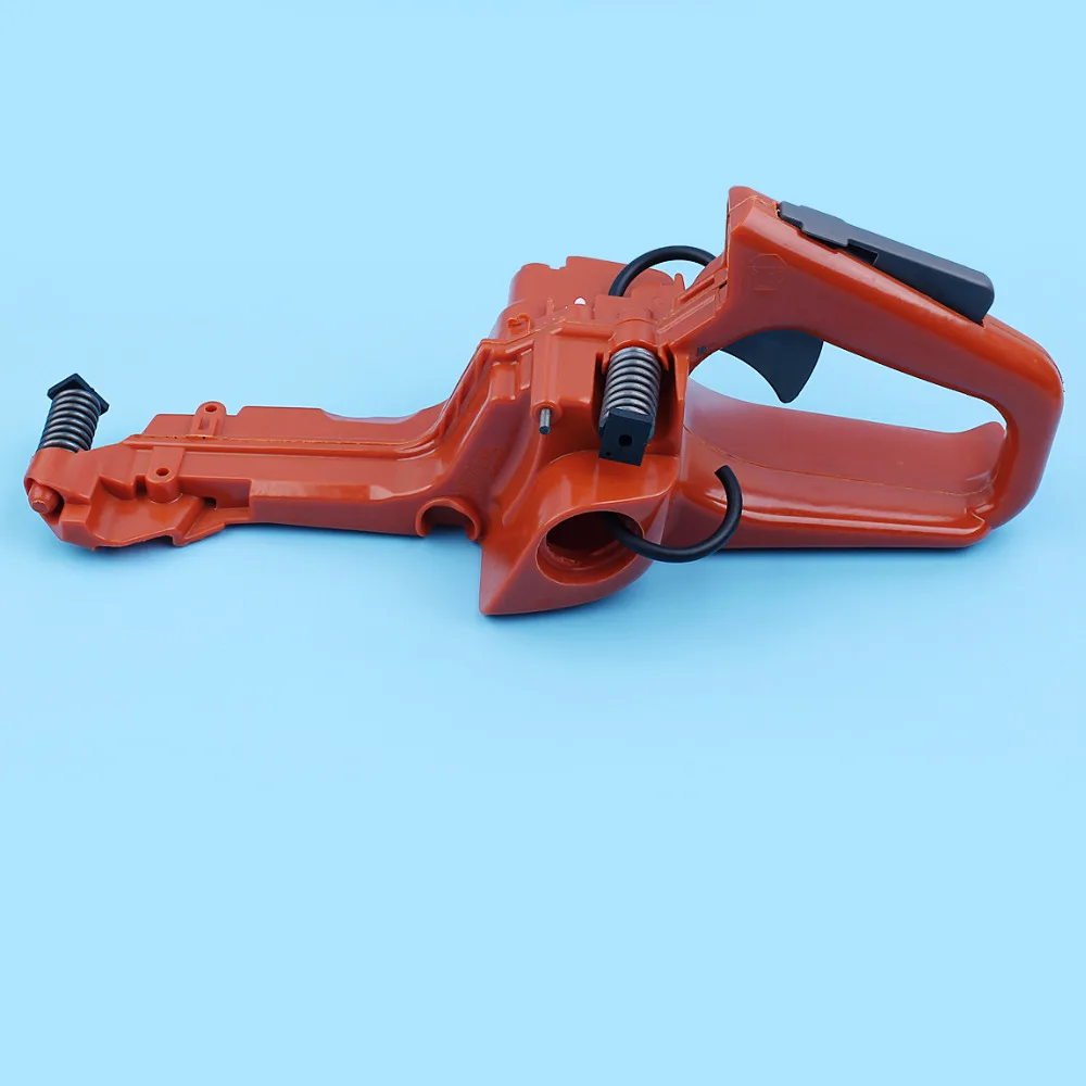 Rear Back Handle Gas Fuel Tank w/ AV Spring Assembly Fit For Husqvarna 350, 353, 346XP, 345, 340 Chainsaw 503863771 503863703
Rear Back Handle Gas Fuel Tank w/ AV Spring Assembly Fit For Husqvarna 350, 353, 346XP, 345, 340 Chainsaw 503863771 503863703