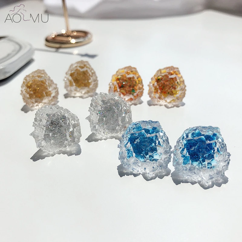 AOMU Korean Summer Cool Colorful Resin Acrylic Irregular Transparent Ice Geometric Iceberg Snow Big Stud Earrings for Women
AOMU Korean Summer Cool Colorful Resin Acrylic Irregular Transparent Ice Geometric Iceberg Snow Big Stud Earrings for Women
