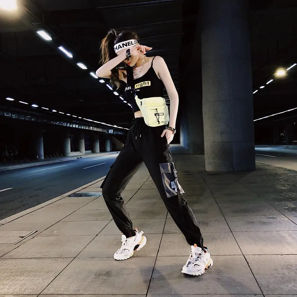 Harajuku Fashion Cargo Pants Women's 2019 Summer New Loose Side Pocket Patchwork Hip Hop Pants Korean Casual Sports Pants Female
Harajuku Fashion Cargo Pants Women's 2019 Summer New Loose Side Pocket Patchwork Hip Hop Pants Korean Casual Sports Pants Female