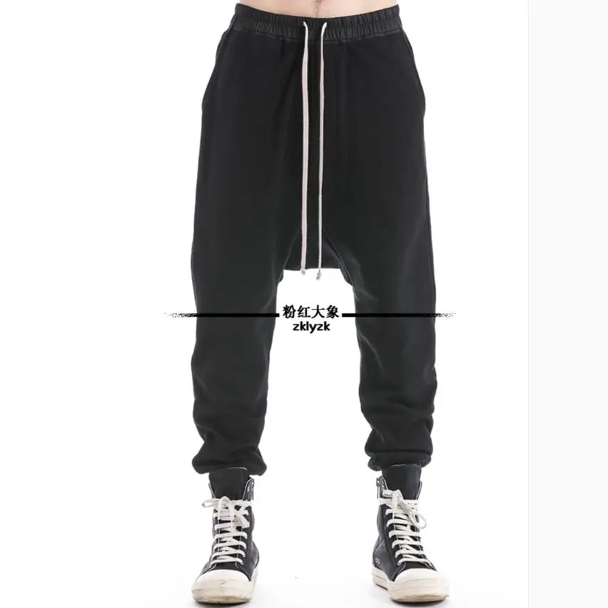 28-46 Men Spring And Summer Thin Section Sweatpants Casual Pants Hairstylist Fashion Harem Pants Black Low Crotch Pants Costumes
28-46 Men Spring And Summer Thin Section Sweatpants Casual Pants Hairstylist Fashion Harem Pants Black Low Crotch Pants Costumes