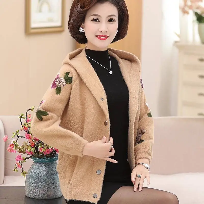 2019 New Autumn Winter Plus Size 5XL Women Loose Hooded Embroidery Fuax Mink Fur Cardigan Sweater Female Casual Knit Outwear X31
2019 New Autumn Winter Plus Size 5XL Women Loose Hooded Embroidery Fuax Mink Fur Cardigan Sweater Female Casual Knit Outwear X31