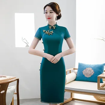 Sexy Knee Length Cheongsam 2019 Summer Vintage Chinese style Dress Fashion Womens Rayon Qipao Slim Party Dresses Button Vestido
Sexy Knee Length Cheongsam 2019 Summer Vintage Chinese style Dress Fashion Womens Rayon Qipao Slim Party Dresses Button Vestido