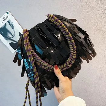 PVC Women's Designer Handbag Travel Shoulder Messenger Bag Bolsos Mujer Elegant Female Tassel Tote bag 2019 Summer New Quality
PVC Women's Designer Handbag Travel Shoulder Messenger Bag Bolsos Mujer Elegant Female Tassel Tote bag 2019 Summer New Quality