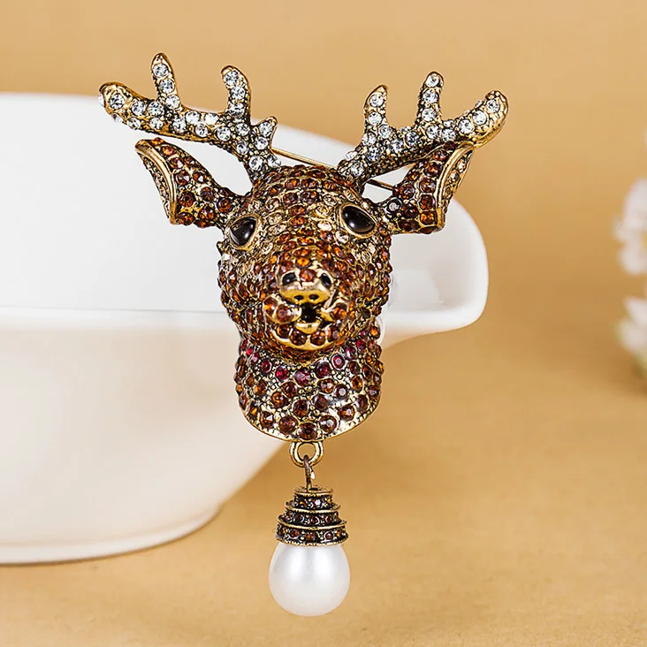 Rhinestone Brooches bouquet Fashion Elk Head Crystal Brooch Accessories Collares Pearl Jewelry Brand Animal Broches For Men Pins
Rhinestone Brooches bouquet Fashion Elk Head Crystal Brooch Accessories Collares Pearl Jewelry Brand Animal Broches For Men Pins