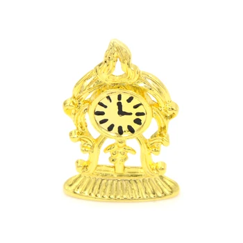 Cute 1pcs 1:12 Scale Dolls House Miniature Alloy Domed Clock Gold Tone Doll House Living Room Decor Doll Toys Birthday Gift
Cute 1pcs 1:12 Scale Dolls House Miniature Alloy Domed Clock Gold Tone Doll House Living Room Decor Doll Toys Birthday Gift