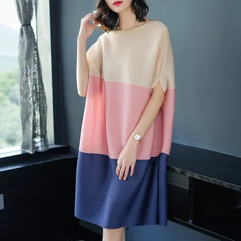 Plus Size Dress For Women Dress 45-kg Casual Loose Spring New Fashion Short sleeve O-Neck Miyake Pleats Contrast Patchwork Dress
Plus Size Dress For Women Dress 45-kg Casual Loose Spring New Fashion Short sleeve O-Neck Miyake Pleats Contrast Patchwork Dress