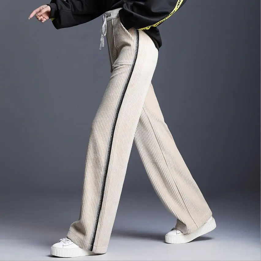 2020 spring Female new fashion brand hit color velvet trousers women's elastic waist wide leg striped trousers wq872 dropship
2020 spring Female new fashion brand hit color velvet trousers women's elastic waist wide leg striped trousers wq872 dropship