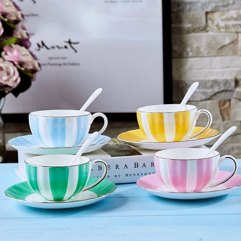 European Garden pumpkin coffee cup set Phnom Penh tea Guci ceramic cup and saucer 200ML
European Garden pumpkin coffee cup set Phnom Penh tea Guci ceramic cup and saucer 200ML