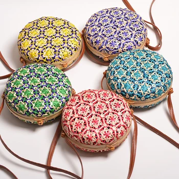 Burminsa Chic Round Small Rattan Messenger Bags Women Summer Travel Beach Purses Girls Candy Colors Shoulder Crossbody Bags 2020
Burminsa Chic Round Small Rattan Messenger Bags Women Summer Travel Beach Purses Girls Candy Colors Shoulder Crossbody Bags 2020