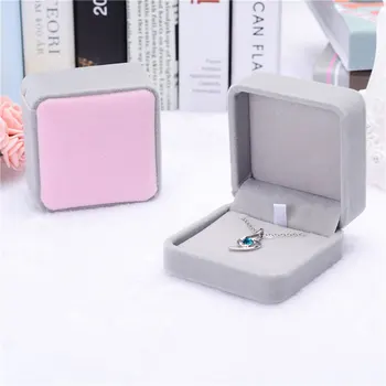 DoreenBeads Plastic Jewelry Box Earring Necklace Boxes Beige Grey Cube Velvet Surface 7cm Dia. Gift Packing Display, 1 Piece
DoreenBeads Plastic Jewelry Box Earring Necklace Boxes Beige Grey Cube Velvet Surface 7cm Dia. Gift Packing Display, 1 Piece