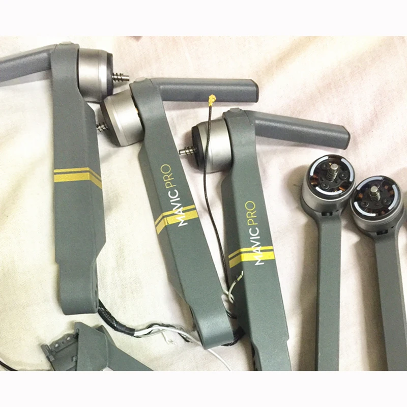 Not Brand New DJI mavic pro arm Front Left/Front Right/ Back Left/Back Right arm repair with motor for DJI mavic original
Not Brand New DJI mavic pro arm Front Left/Front Right/ Back Left/Back Right arm repair with motor for DJI mavic original