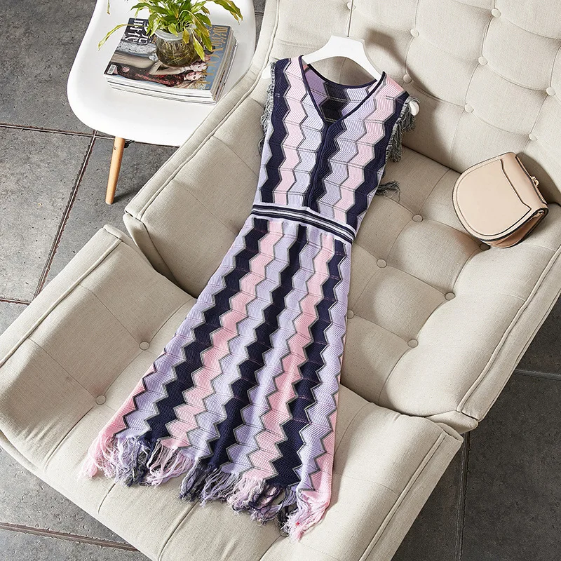 Women geometric striped knitted sweater dress sleeveless a-line tassel sexy dresses summer 2019 new brand
Women geometric striped knitted sweater dress sleeveless a-line tassel sexy dresses summer 2019 new brand