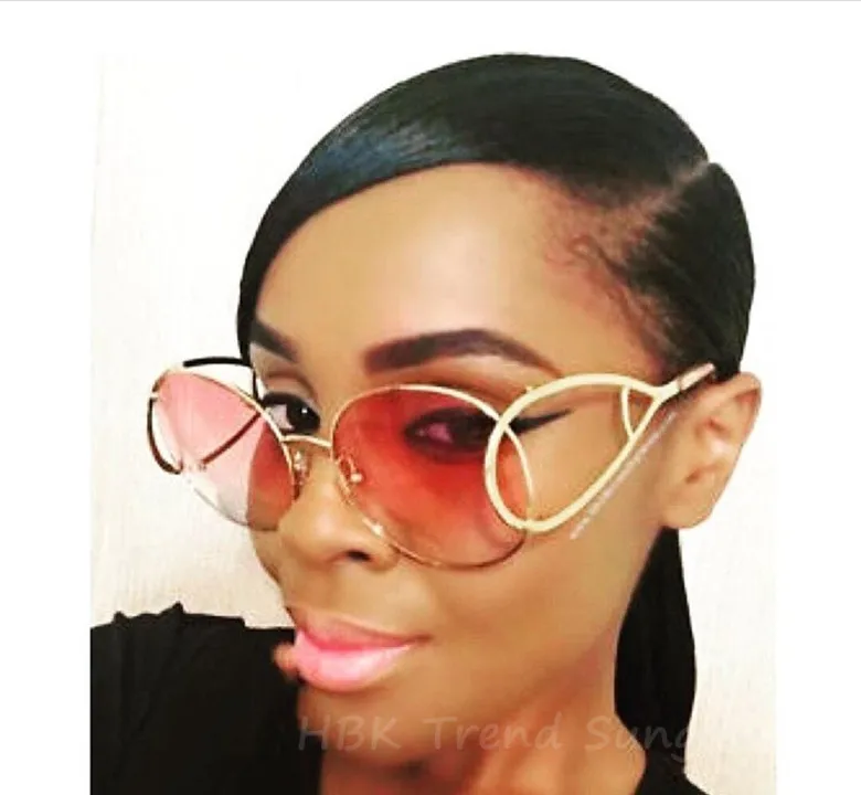 Oversized Fashion Sunglasses Women Brand Designer Cat Eye Elegant Lady Sun Glasses Female Party Unique Hollow Legs gafas de sol
Oversized Fashion Sunglasses Women Brand Designer Cat Eye Elegant Lady Sun Glasses Female Party Unique Hollow Legs gafas de sol