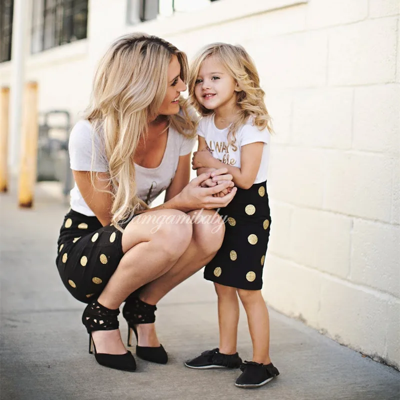 Mother and Daughter Clothes Outfits Mum Mom and Daughter Dress Two Pieces Set Family Look Girls Baby Kids Children Clothing Suit
Mother and Daughter Clothes Outfits Mum Mom and Daughter Dress Two Pieces Set Family Look Girls Baby Kids Children Clothing Suit