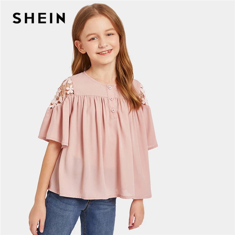 SHEIN Kiddie Pink Solid Buttoned Guipure Lace Pleated Cute Blouse Girls Tops 2019 Summer Flounce Sleeve Casual Teenager Blouses
SHEIN Kiddie Pink Solid Buttoned Guipure Lace Pleated Cute Blouse Girls Tops 2019 Summer Flounce Sleeve Casual Teenager Blouses
