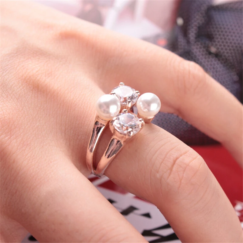 ZRAY Fashion Adjustable Open Ring for Women Gold Silver Color Crystal Imitation Pearl Party Wedding Rings Popular Female Jewelry
ZRAY Fashion Adjustable Open Ring for Women Gold Silver Color Crystal Imitation Pearl Party Wedding Rings Popular Female Jewelry