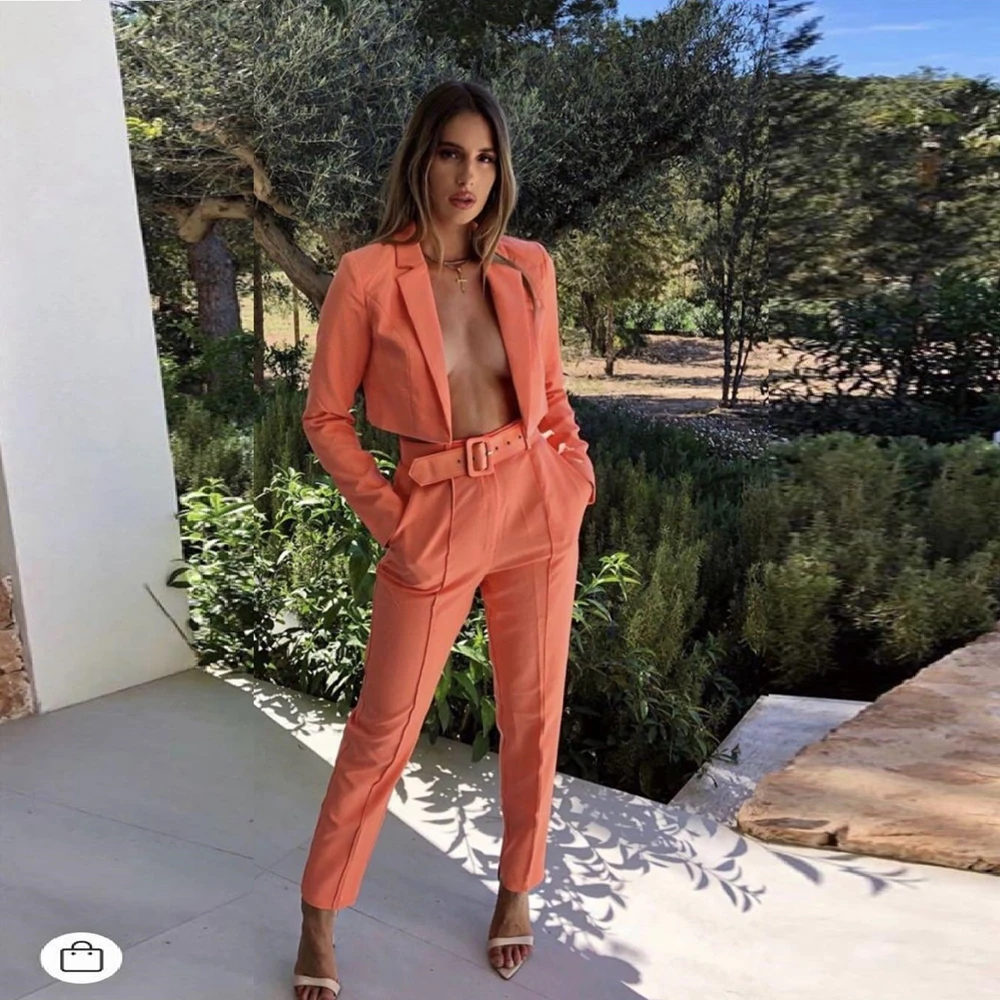 2019 Women Fashion Coral red Pink Fluorescent Green Coat&Pants Two 2 Pieces Sets Long Sleeve Summer Suit Party Casual Wholesale
2019 Women Fashion Coral red Pink Fluorescent Green Coat&Pants Two 2 Pieces Sets Long Sleeve Summer Suit Party Casual Wholesale