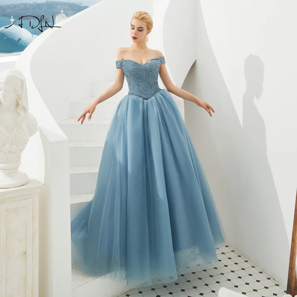 ADLN Elegant Off-shoulder Ball Gown Quinceanera Dresses Luxury Crystals Debutante Dress 2019 New Blue Masquerade Gown
ADLN Elegant Off-shoulder Ball Gown Quinceanera Dresses Luxury Crystals Debutante Dress 2019 New Blue Masquerade Gown
