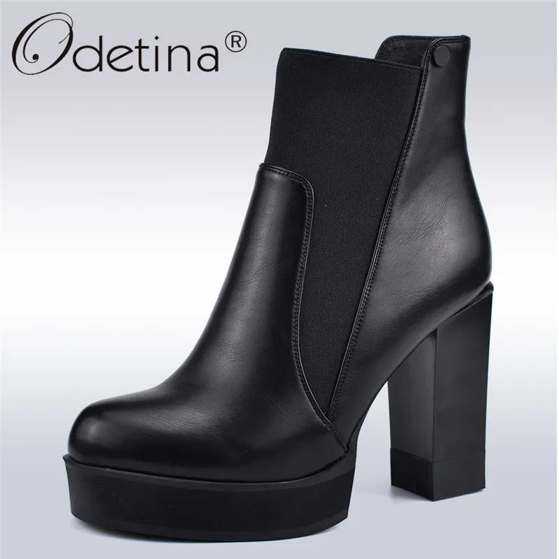 Odetina Sexy Platform Women Ankle Boots Square High Heel Bottines Boots Chelsea Women Slip On Fahion Elastic Boots Autumn Winter
Odetina Sexy Platform Women Ankle Boots Square High Heel Bottines Boots Chelsea Women Slip On Fahion Elastic Boots Autumn Winter