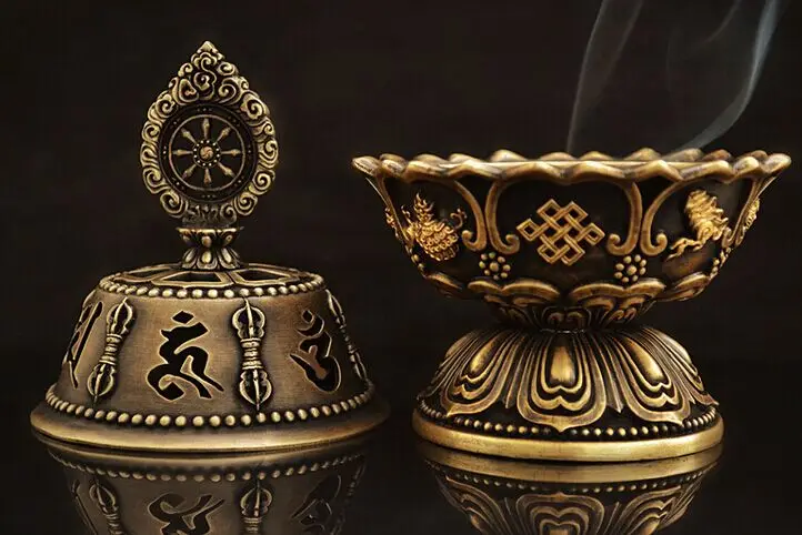 Tibetan Incense Burner Lotus Style With Pattern Om Mani Padme Hum Copper Material Aromatherapy Plate Or Buddha Worship Supply
Tibetan Incense Burner Lotus Style With Pattern Om Mani Padme Hum Copper Material Aromatherapy Plate Or Buddha Worship Supply