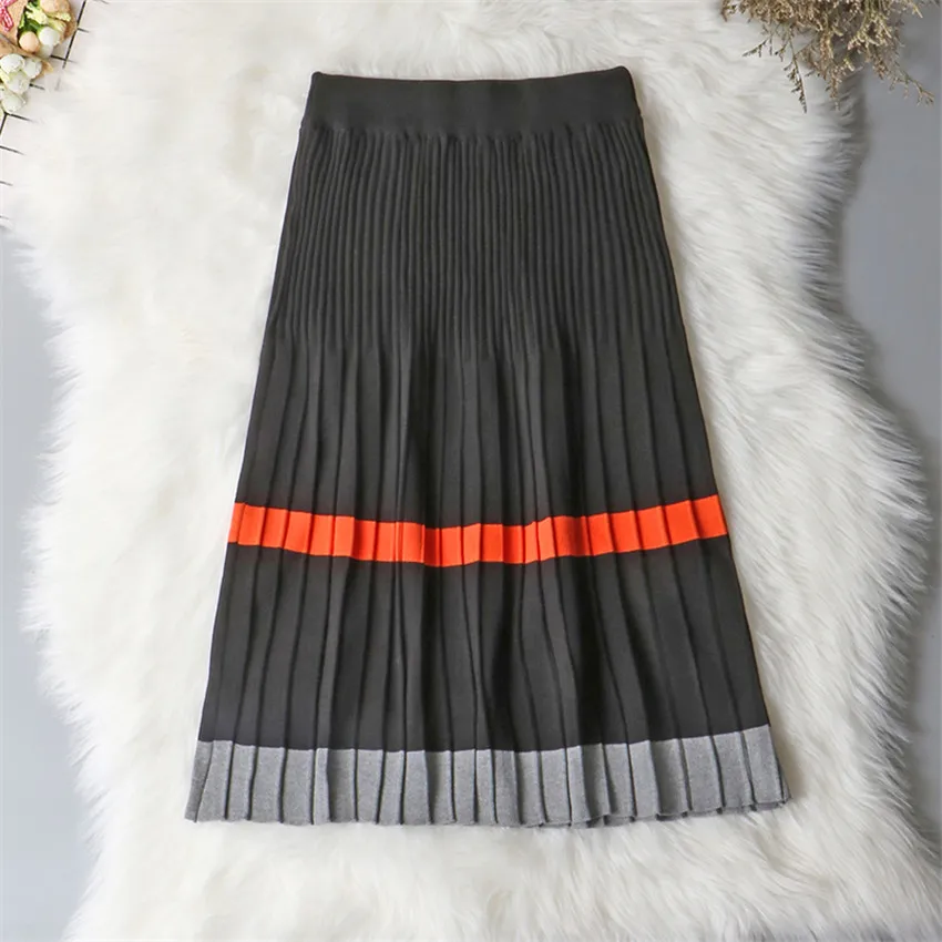 2018 Autumn Winter Vintage Women Striped Pleated Skirts High Waist Midi Long Pakage Hip Knitted Skirt Female A-line Skirt WZ610
2018 Autumn Winter Vintage Women Striped Pleated Skirts High Waist Midi Long Pakage Hip Knitted Skirt Female A-line Skirt WZ610
