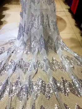 Silver and gold french tulle lace fabrics 2019 african french mesh lace fabrics with beads and sequins shiny lace 5yards/lot
Silver and gold french tulle lace fabrics 2019 african french mesh lace fabrics with beads and sequins shiny lace 5yards/lot
