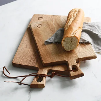 Oak cutting board bread board mug-up plate log cutting board natural paint tableware decoration
Oak cutting board bread board mug-up plate log cutting board natural paint tableware decoration
