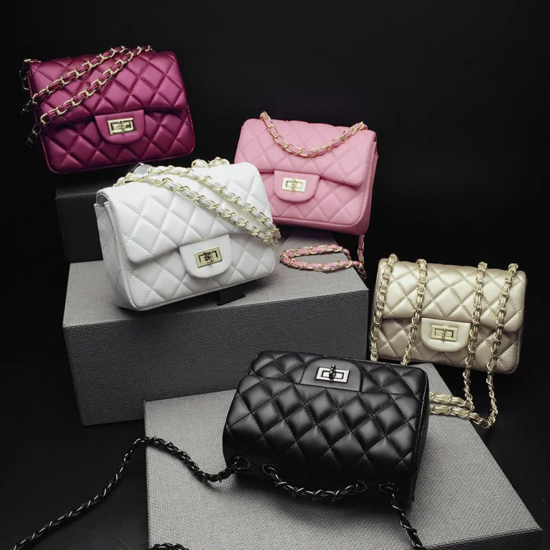 FEMALEE Luxury Bags For Women Designer Daimond Lattice Sheep Skin Chain Crossbody Bags Lingge 2018 Channels Handbags sac a Main
FEMALEE Luxury Bags For Women Designer Daimond Lattice Sheep Skin Chain Crossbody Bags Lingge 2018 Channels Handbags sac a Main
