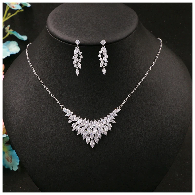 Zircon Wedding Jewelry Sets Gorgeous Crystal Necklace Earrings Bracelets Sets Women Party Gift Leaves Necklace Drop Earring Sets
Zircon Wedding Jewelry Sets Gorgeous Crystal Necklace Earrings Bracelets Sets Women Party Gift Leaves Necklace Drop Earring Sets