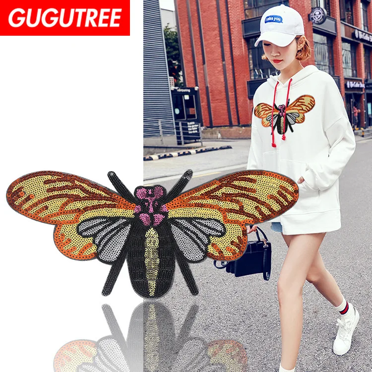 GUGUTREE embroidery Sequins big bee patches dogs patches badges applique patches for clothing XC-241
GUGUTREE embroidery Sequins big bee patches dogs patches badges applique patches for clothing XC-241