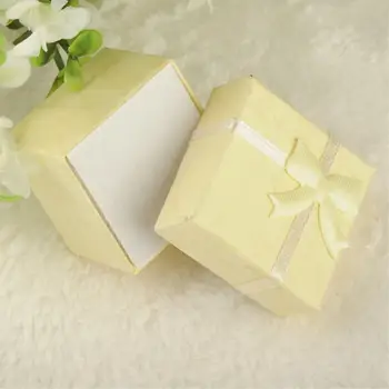 Bestselling 48 Pc/lot Jewelry Ring Earring Watch Necklace Small Black Carton Present Gift 4*4*3cm Box Case Big Promotion
Bestselling 48 Pc/lot Jewelry Ring Earring Watch Necklace Small Black Carton Present Gift 4*4*3cm Box Case Big Promotion