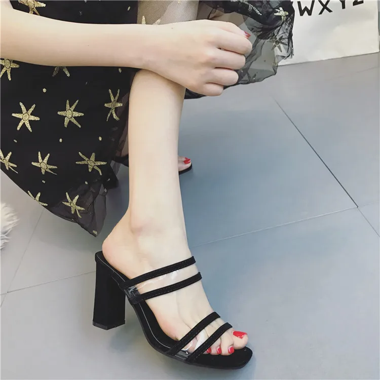 2019 Summer new temperament versatile transparent high heel sandals fashion thick with women sandals sexy women's sandals
2019 Summer new temperament versatile transparent high heel sandals fashion thick with women sandals sexy women's sandals