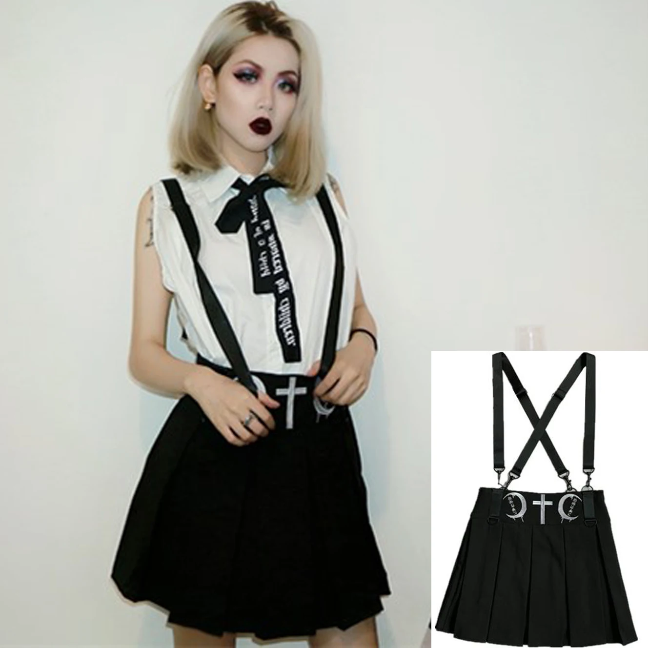 Detachable Suspender Shoulder Strap Embroidery Moon Cross Gothic Pleated High Waist Mini Black Skirt Sexy Lolita College Kawaii
Detachable Suspender Shoulder Strap Embroidery Moon Cross Gothic Pleated High Waist Mini Black Skirt Sexy Lolita College Kawaii