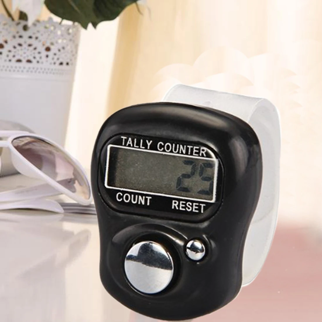 New Digital Finger Counter Stitch Marker and Row Counter LCD Electronic Digit Finger Ring Clicker Timer
New Digital Finger Counter Stitch Marker and Row Counter LCD Electronic Digit Finger Ring Clicker Timer