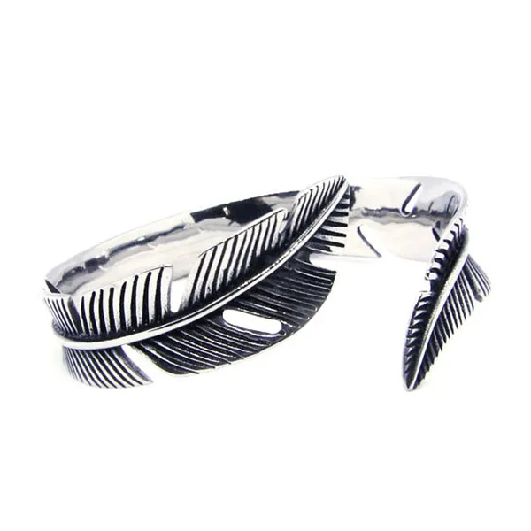 Diameter: 7cm Imitation Eagle Wings Feather Bracelet 316L Stainless Steel Polishing Top Quality Biker Bracelet
Diameter: 7cm Imitation Eagle Wings Feather Bracelet 316L Stainless Steel Polishing Top Quality Biker Bracelet