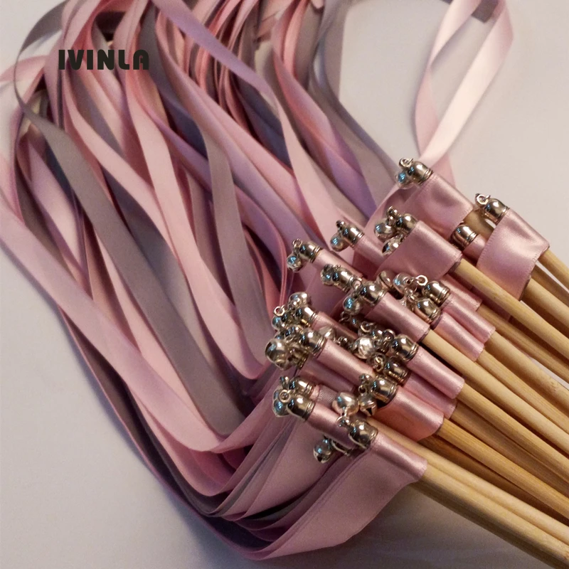 50pcs/lot Sliver and pink wedding ribbon stick with sliver bell for wedding decoration
50pcs/lot Sliver and pink wedding ribbon stick with sliver bell for wedding decoration