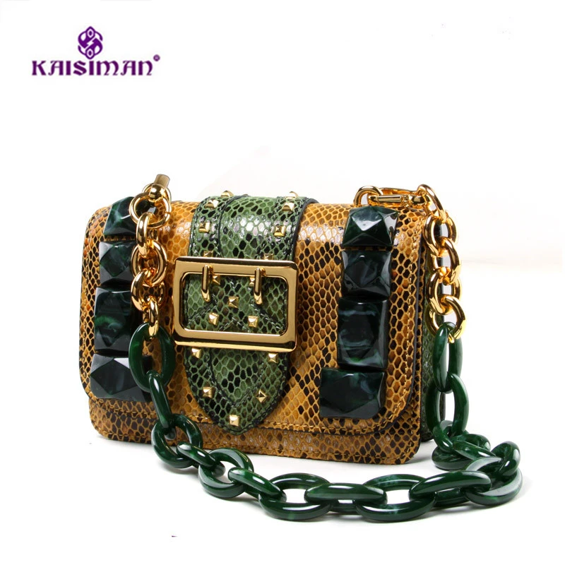 New Elegant Genuine Leather Bag Small Fashion Snakeskin Leather Handbag Retro Women Designer Rivet Chain Shoulder Bag Sac A Main
New Elegant Genuine Leather Bag Small Fashion Snakeskin Leather Handbag Retro Women Designer Rivet Chain Shoulder Bag Sac A Main