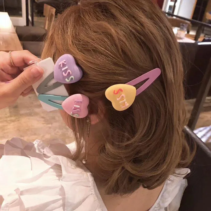 Korea New Color Matte Heart-shaped Letter BB Clip KISS Side Clip Water Drop Hairpin Macaron Bangs Clip Girl Women Barrettes
Korea New Color Matte Heart-shaped Letter BB Clip KISS Side Clip Water Drop Hairpin Macaron Bangs Clip Girl Women Barrettes